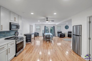 Move-In Ready Bungalow in Reynolds, GA!  BRAND NEW HEAT AND AIR on Reynolds Golf Course in Georgia - for sale on GolfHomes.com, golf home, golf lot