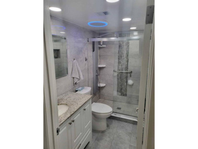 Welcome to the Lincoln Tower, this 3 bed, 2 bath, 12 floor condo on The President Country Club in Florida - for sale on GolfHomes.com, golf home, golf lot