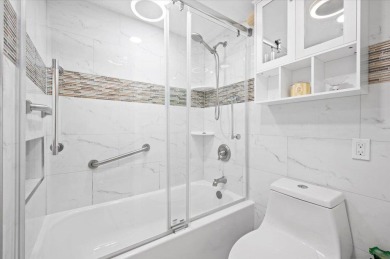 Welcome to the Lincoln Tower, this 3 bed, 2 bath, 12 floor condo on The President Country Club in Florida - for sale on GolfHomes.com, golf home, golf lot