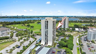 Welcome to the Lincoln Tower, this 3 bed, 2 bath, 12 floor condo on The President Country Club in Florida - for sale on GolfHomes.com, golf home, golf lot