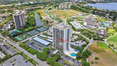 Welcome to the Lincoln Tower, this 3 bed, 2 bath, 12 floor condo on The President Country Club in Florida - for sale on GolfHomes.com, golf home, golf lot