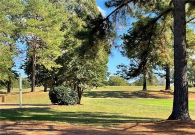 Welcome to this beautifully maintained four-bedroom on Kiln Creek Golf and Country Club in Virginia - for sale on GolfHomes.com, golf home, golf lot