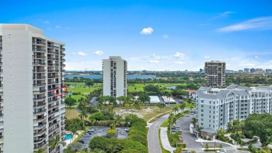 Welcome to the Lincoln Tower, this 3 bed, 2 bath, 12 floor condo on The President Country Club in Florida - for sale on GolfHomes.com, golf home, golf lot