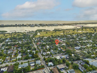 Stunning, fully renovated, 3/2 pool home in desirable Parrot on Lake Worth Municipal Golf Course in Florida - for sale on GolfHomes.com, golf home, golf lot