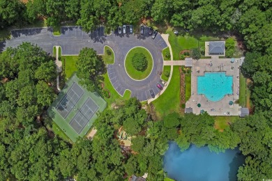 Golf Course Gem in Arrowhead! Welcome to this beautifully on Arrowhead Country Club in South Carolina - for sale on GolfHomes.com, golf home, golf lot