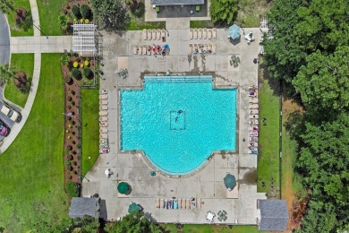 Golf Course Gem in Arrowhead! Welcome to this beautifully on Arrowhead Country Club in South Carolina - for sale on GolfHomes.com, golf home, golf lot