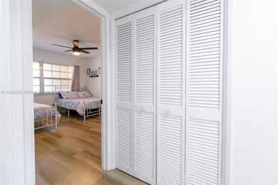 Seller offering up to $10,000 toward buyer's closing costs or on Oaks Country Club in Florida - for sale on GolfHomes.com, golf home, golf lot