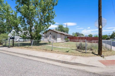 Charming Updated Home Near CMU & Lincoln Park Ideally located in on Lincoln Park Golf Course in Colorado - for sale on GolfHomes.com, golf home, golf lot
