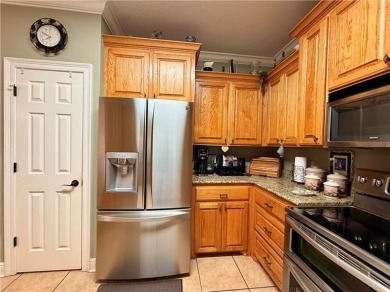 Featuring 4 bedrooms 2.5 baths offering 2,375 sq ft with open on Oak Wing Golf Course in Louisiana - for sale on GolfHomes.com, golf home, golf lot
