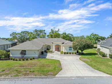 Location, location, location! This 1996 Lindhorst built Custom on Glen Lakes Country Club in Florida - for sale on GolfHomes.com, golf home, golf lot