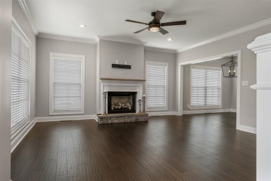 This charming turn-key home is located on a peaceful on The Club At Olde Stone in Kentucky - for sale on GolfHomes.com, golf home, golf lot