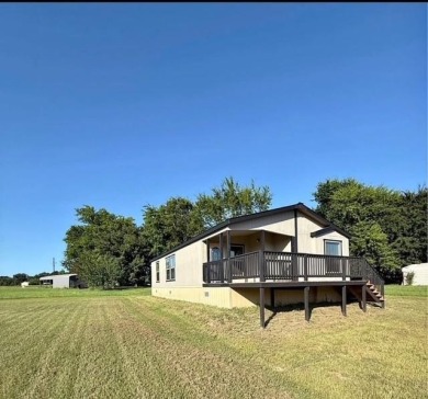 Well-maintained 2-bedroom, 2-bath home situated on a 50' x 150' on Links At Lands End in Texas - for sale on GolfHomes.com, golf home, golf lot