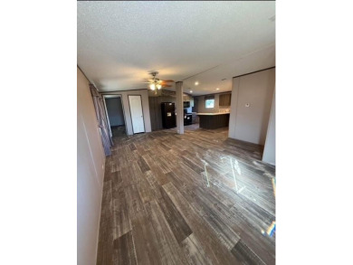 Well-maintained 2-bedroom, 2-bath home situated on a 50' x 150' on Links At Lands End in Texas - for sale on GolfHomes.com, golf home, golf lot