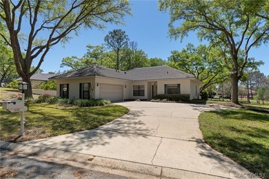 Rare cul-de-sac setting with 3.86 acres of adjoining on Black Diamond Ranch Golf Course in Florida - for sale on GolfHomes.com, golf home, golf lot