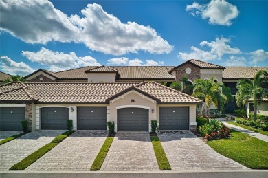 If living the Florida golf lifestyle is on your horizon, you on Lakewood National Golf Club in Florida - for sale on GolfHomes.com, golf home, golf lot