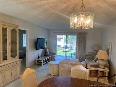 Amazing value in MYCC! This coxy 2 BR/1 Bath retreat has on Monterey Yacht and Country Club in Florida - for sale on GolfHomes.com, golf home, golf lot