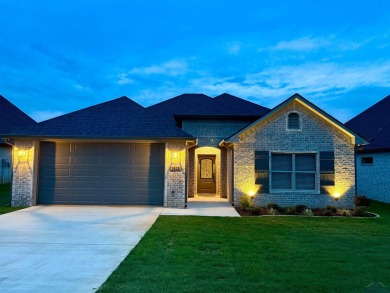 Welcome to this beautifully designed 3-bedroom, 2-bath home on Wood Hollow Golf  Course in Texas - for sale on GolfHomes.com, golf home, golf lot