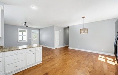 Welcome to Island living in Pleasant Point. This 3 bedroom 2 on  in South Carolina - for sale on GolfHomes.com, golf home, golf lot