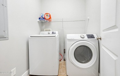 Welcome to Island living in Pleasant Point. This 3 bedroom 2 on  in South Carolina - for sale on GolfHomes.com, golf home, golf lot