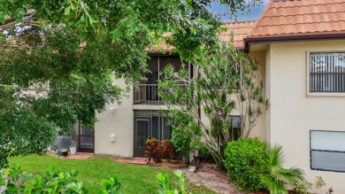 Spacious 2 bedroom, 2 bathroom condo in the desirable Lucerne on Forest Oaks Golf Club in Florida - for sale on GolfHomes.com, golf home, golf lot