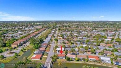 Beautiful 2 bed, 1 bath, garage corner lot with pleasant, quaint on Woodlands Country Club in Florida - for sale on GolfHomes.com, golf home, golf lot