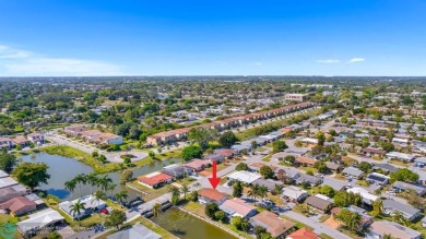 Beautiful 2 bed, 1 bath, garage corner lot with pleasant, quaint on Woodlands Country Club in Florida - for sale on GolfHomes.com, golf home, golf lot
