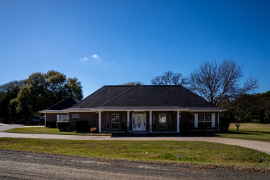 west wood shors Home on golf course for sale on GolfHomes.com