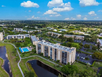 Beautifull completely renovated condo. Great lake views from the on Marina Lakes Golf Course in Florida - for sale on GolfHomes.com, golf home, golf lot