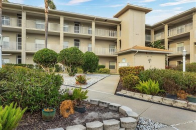 One or more photo(s) has been virtually staged. Welcome to on Stoneybrook Golf and Country Club of Sarasota in Florida - for sale on GolfHomes.com, golf home, golf lot