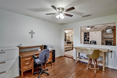 HUGE PRICE DROP.  This is such a nice home on the golf course on Pecan Plantation Country Club in Texas - for sale on GolfHomes.com, golf home, golf lot