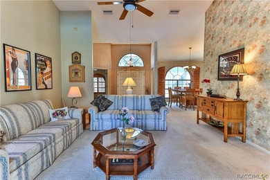 Sugarmill Woods Classic Driftwood model single-family pool home on Sugarmill Woods Golf and Country Club in Florida - for sale on GolfHomes.com, golf home, golf lot