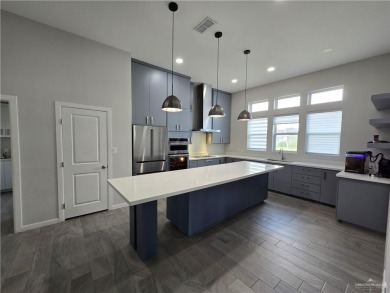 Modern home 4 bedrooms 3.5 baths. Build in 2020. Large dream on Tierra Del Sol in Texas - for sale on GolfHomes.com, golf home, golf lot