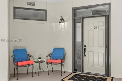 Experience relaxed LowCountry living w/ wide, glistening Skull on Country Club of Hilton Head in South Carolina - for sale on GolfHomes.com, golf home, golf lot