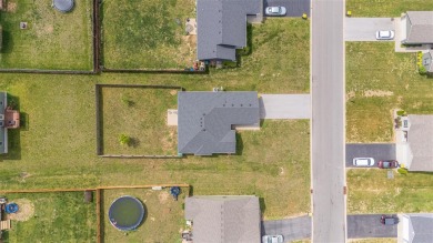 4.625% ASSUMABLE USDA LOAN! Don't miss this well-maintained on Franklin Country Club in Kentucky - for sale on GolfHomes.com, golf home, golf lot