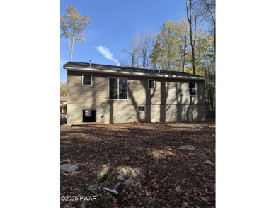 Welcome to your brand new 3 bedroom, 2 bath home situated in the on The Hideout Golf in Pennsylvania - for sale on GolfHomes.com, golf home, golf lot