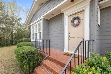 For Sale, Rent at $4,500 or Lease Purchase. This stunning 1941 on Capital City Country Club in Florida - for sale on GolfHomes.com, golf home, golf lot