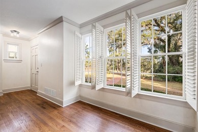 For Sale, Rent at $4,500 or Lease Purchase. This stunning 1941 on Capital City Country Club in Florida - for sale on GolfHomes.com, golf home, golf lot