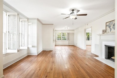 For Sale, Rent at $4,500 or Lease Purchase. This stunning 1941 on Capital City Country Club in Florida - for sale on GolfHomes.com, golf home, golf lot