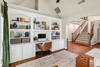 Completely remodeled and move-in ready, this home is located in on De Cordova Bend Country Club in Texas - for sale on GolfHomes.com, golf home, golf lot