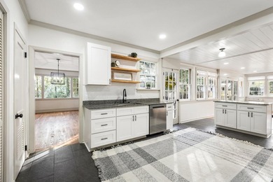 For Sale, Rent at $4,500 or Lease Purchase. This stunning 1941 on Capital City Country Club in Florida - for sale on GolfHomes.com, golf home, golf lot