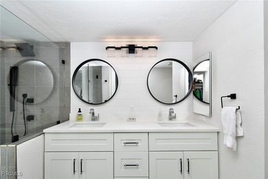 RARE FIRST FLOOR END VERANDA CONDO with den and garage located on Kelly Greens Golf and Country Club in Florida - for sale on GolfHomes.com, golf home, golf lot