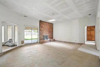 A blank slate in Fairway Oaks. Across the street from 1st hole on Abilene Country Club - South Course in Texas - for sale on GolfHomes.com, golf home, golf lot