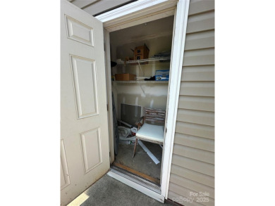 Discover this delightful fully furnished end-unit home on Lenoir Golf Club in North Carolina - for sale on GolfHomes.com, golf home, golf lot