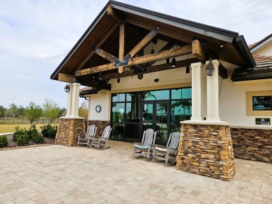 Come live a relaxing lifestyle in this Beautiful Coach Home in on Ritz-Carlton Members Golf Club in Florida - for sale on GolfHomes.com, golf home, golf lot