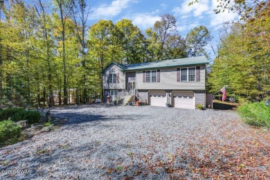Beautifully Maintained Home on a Level Lot in The Hideout!This on The Hideout Golf in Pennsylvania - for sale on GolfHomes.com, golf home, golf lot