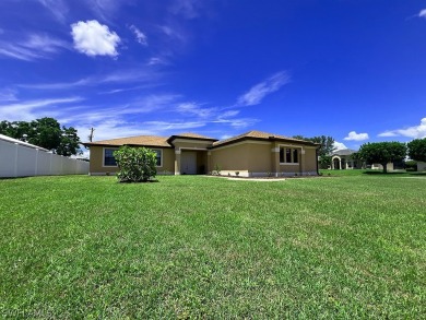 Welcome to your luxury oasis nestled in the northwest of the on Palmetto-Pine Country Club in Florida - for sale on GolfHomes.com, golf home, golf lot