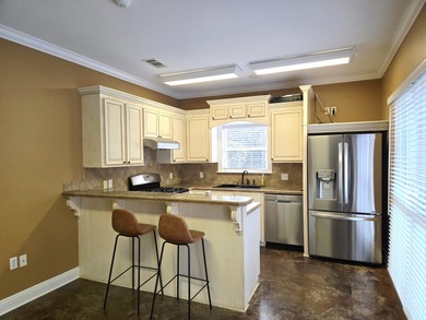 Large custom home in the highly desirable Canebrake subdivision on Canebrake Country Club in Mississippi - for sale on GolfHomes.com, golf home, golf lot