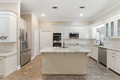 Large custom home in the highly desirable Canebrake subdivision on Canebrake Country Club in Mississippi - for sale on GolfHomes.com, golf home, golf lot