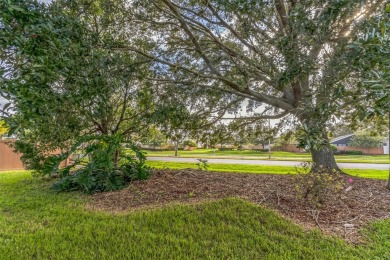 Welcome to your new home in the Ventura Country Club! This on Ventura Country Club in Florida - for sale on GolfHomes.com, golf home, golf lot