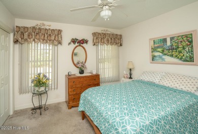 Adorable home maintained for years by the original owner on Meadowlands Golf Club in North Carolina - for sale on GolfHomes.com, golf home, golf lot